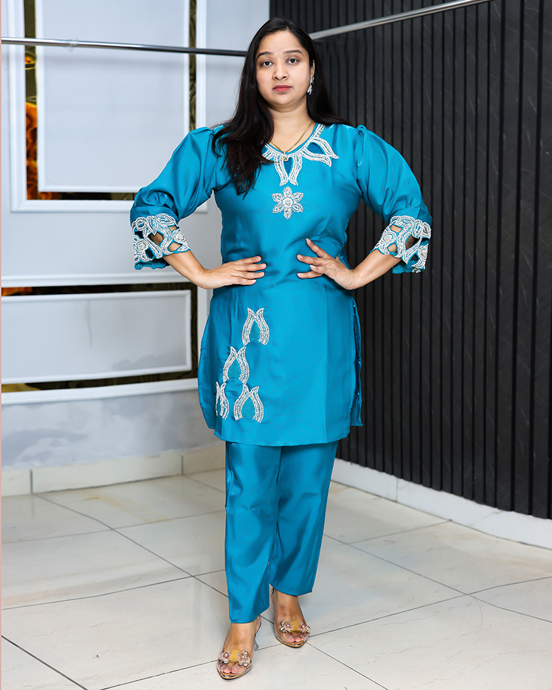 Stunning Cordset