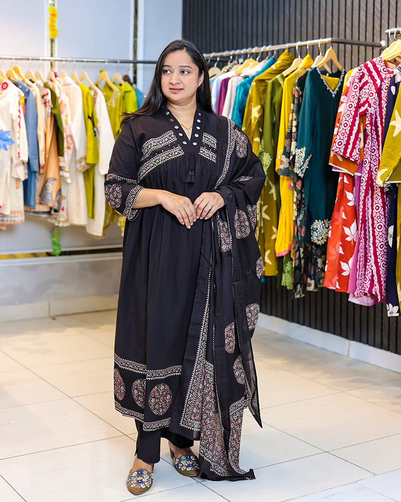 Stylish Cotton Suit